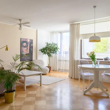 Apartment Homelike Namyslowska