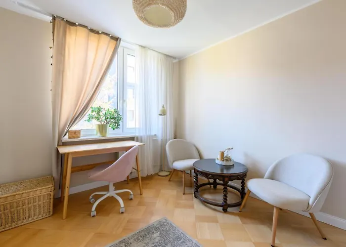 Homelike Namyslowska * Warsaw