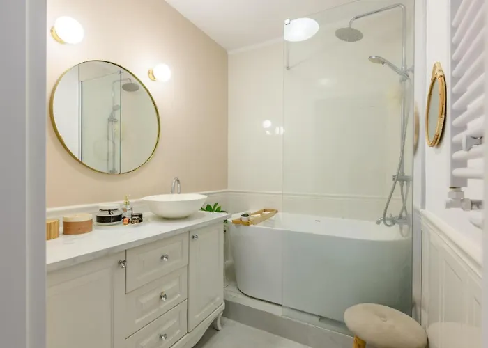 Apartment Homelike Namyslowska Warsaw